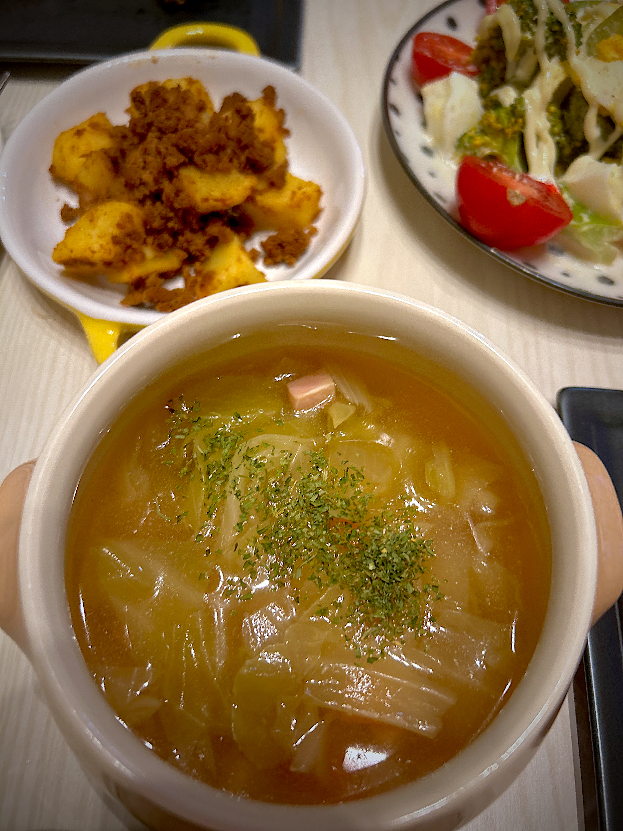 こずりんさんの料理 糀甘酒入り千切り野菜のコンソメスープ