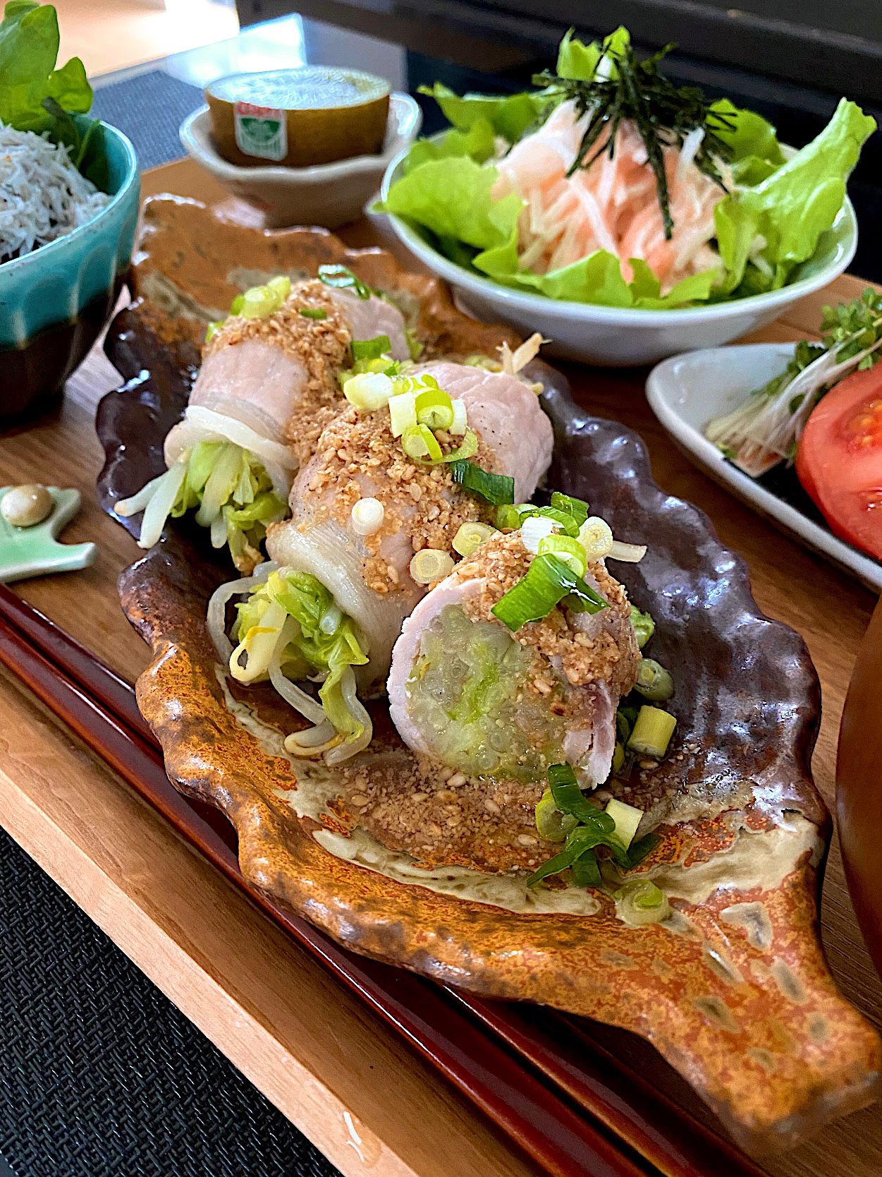 キャベツとモヤシの肉巻き〜胡麻ポン酢〜