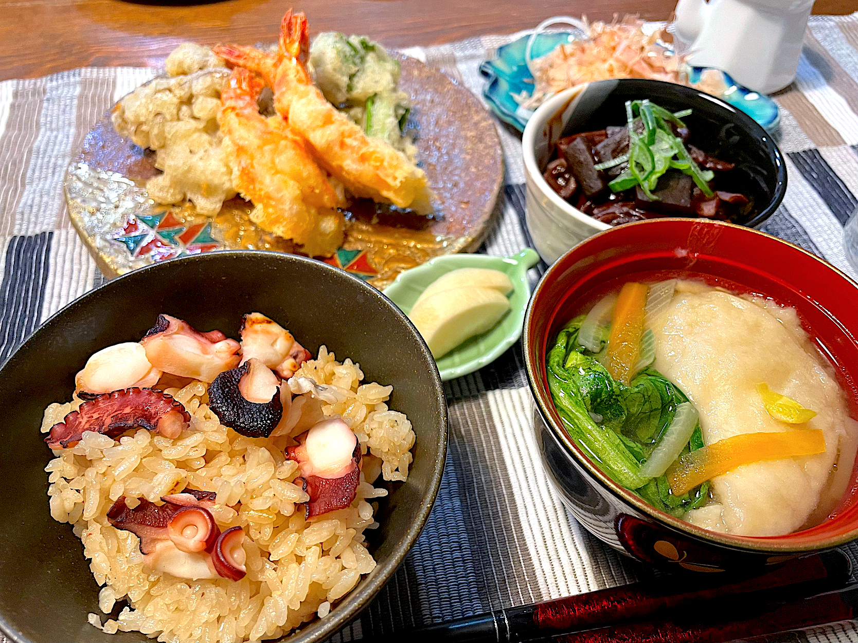 タコ飯で夕ご飯