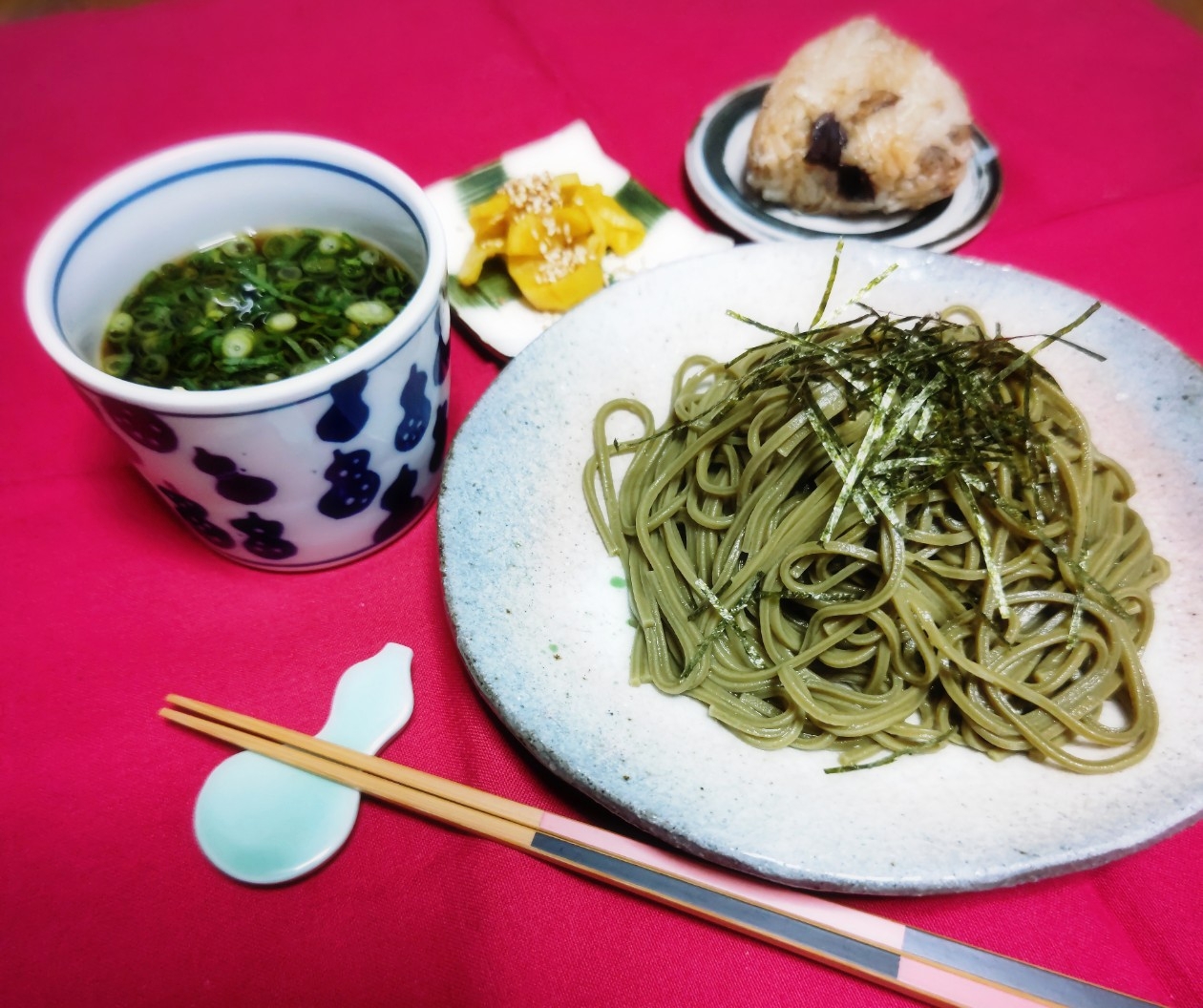 この前のお昼ごはん　茶そば💚