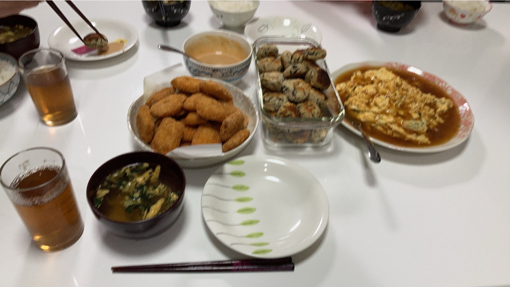 アルモンデ晩御飯☆自家製チキンナゲット☆白身魚のタルタルフライ☆五目かに玉あんかけ☆中華スープ（インスタント）午前中母さん仕事。子供達は参観日。パパ1人で行きました🤣昼から、長男の眼鏡の買い替えに。ついでに母さんも買ってもらった🤣マリクワの🤣