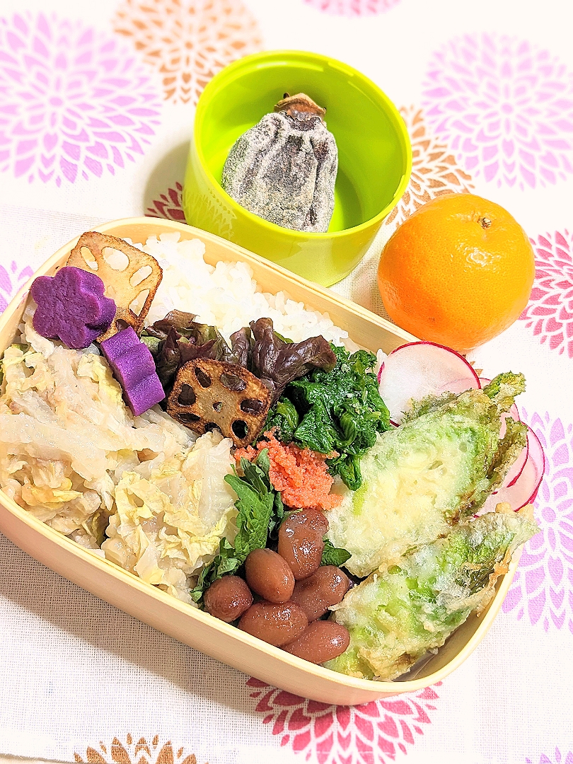 本日のお弁当〜。Blueberryさんのお料理〜祝蕾の天ぷら弁当〜