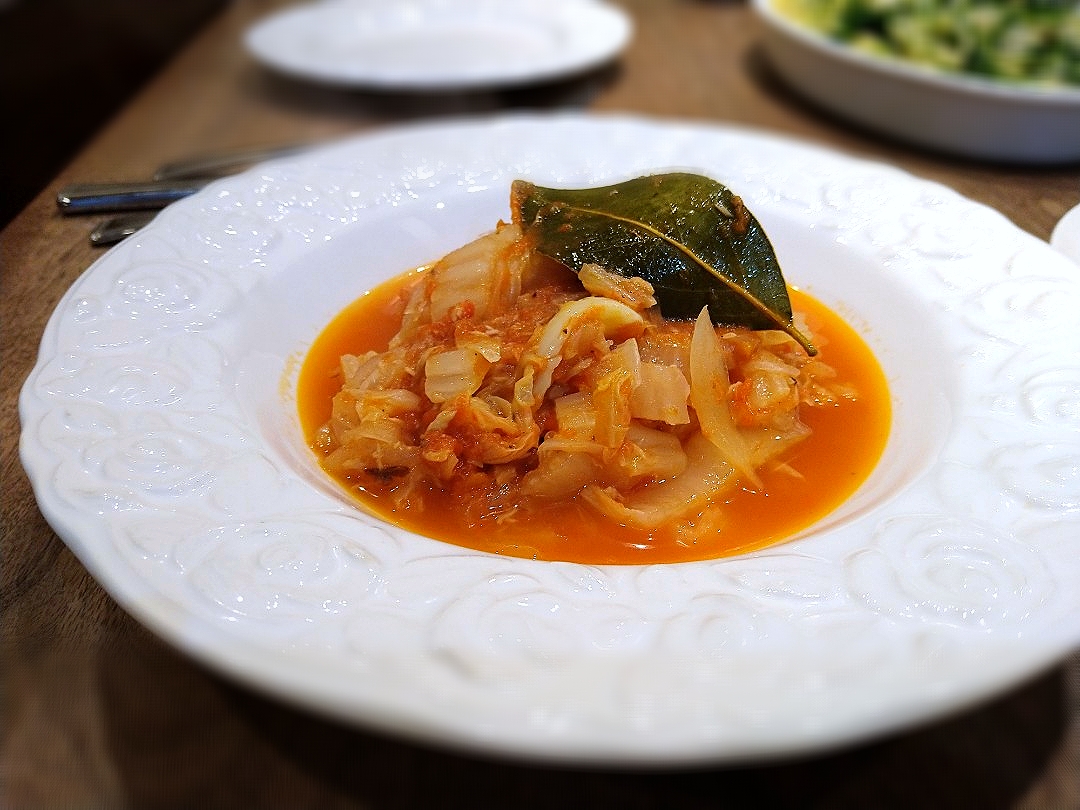 白菜とツナのトマト煮