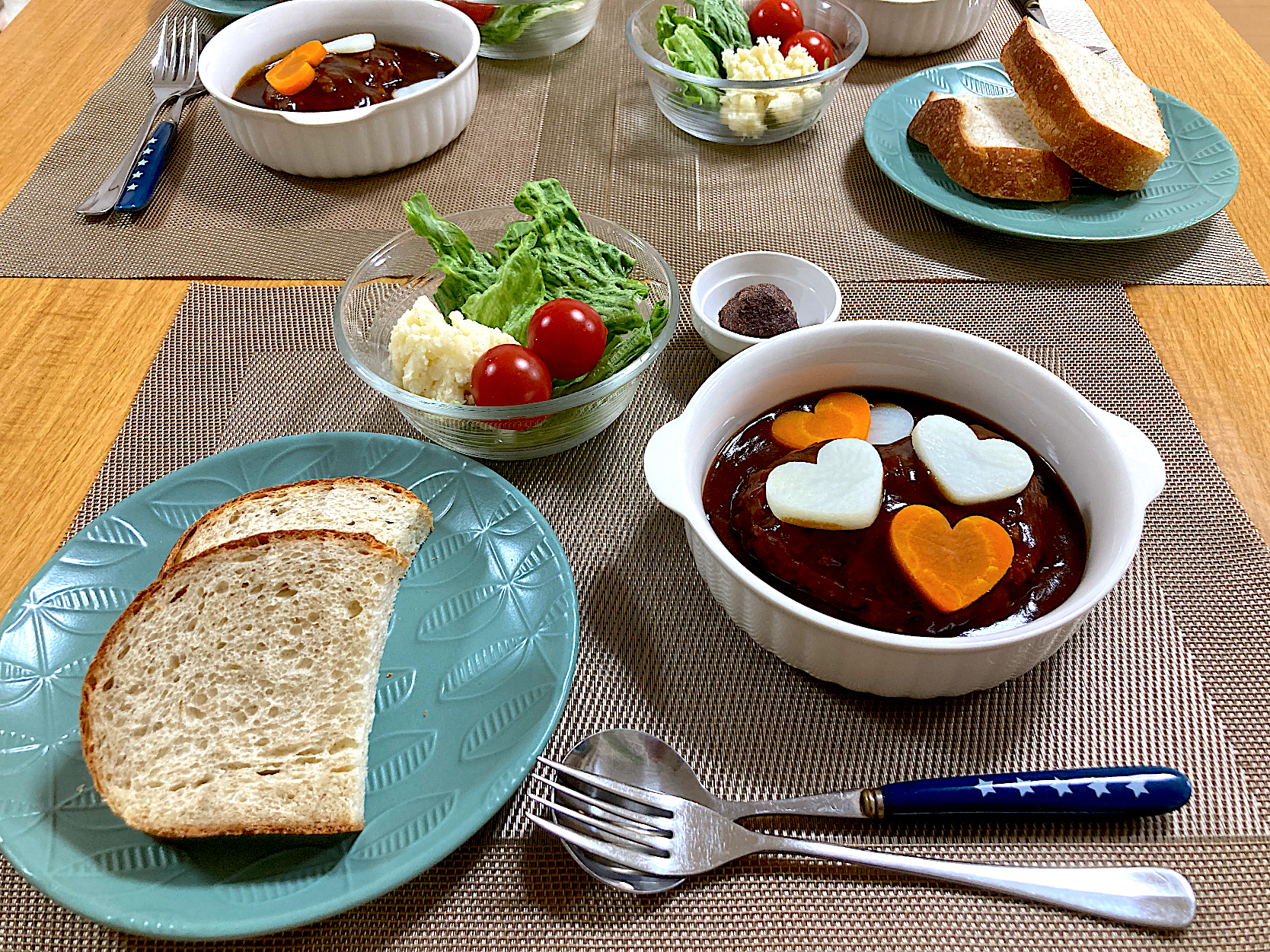 ＊バレンタイン💝ハートのハンバーグシチューディナー🍽＊