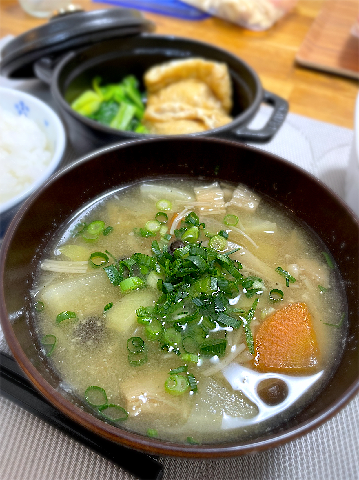 名残りスープで具沢山なお味噌汁