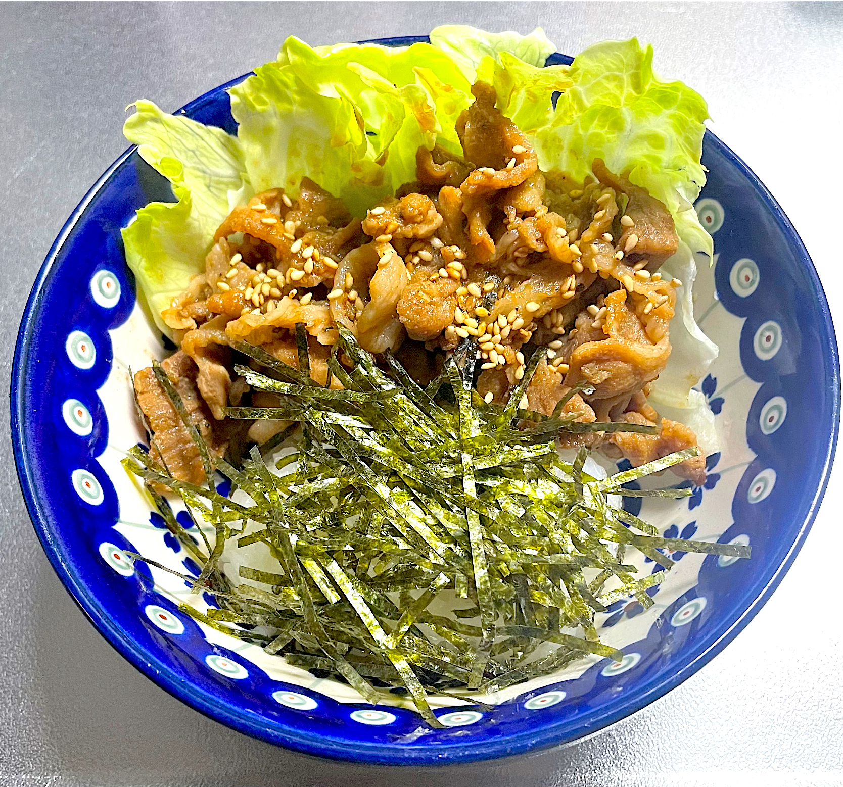 焼肉サラダ丼