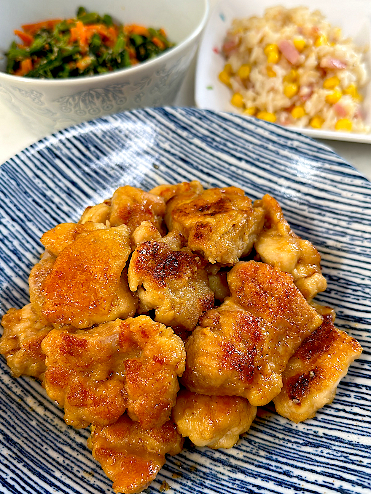 友だちと久々に外食。なので、先に夕飯作り。あとはレンチンするだけ。