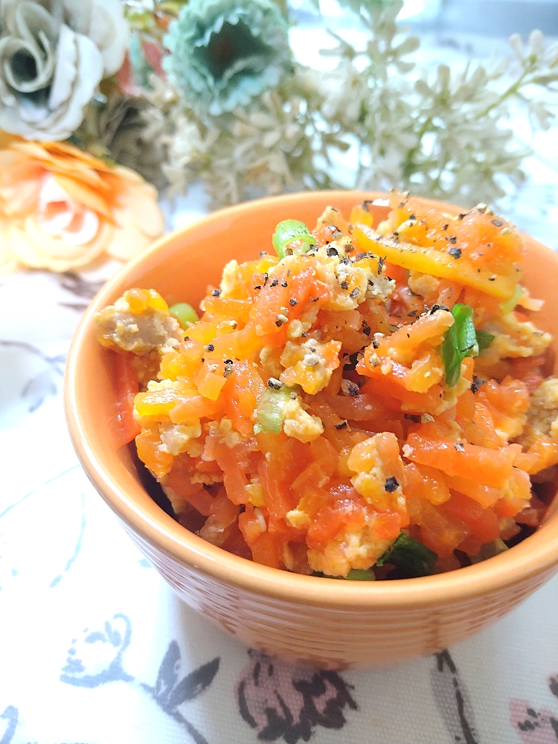 のもさん(๑´ڡ`๑)さんの料理 🐟ツナ入り🥕にんじんしりしり丘(๑´ڡ`๑)