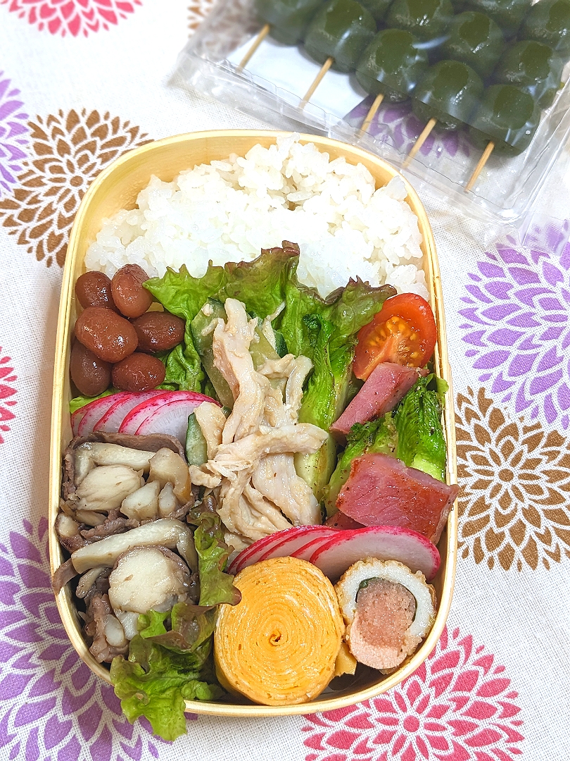 本日のお弁当〜。きのこの牛肉巻弁当〜。