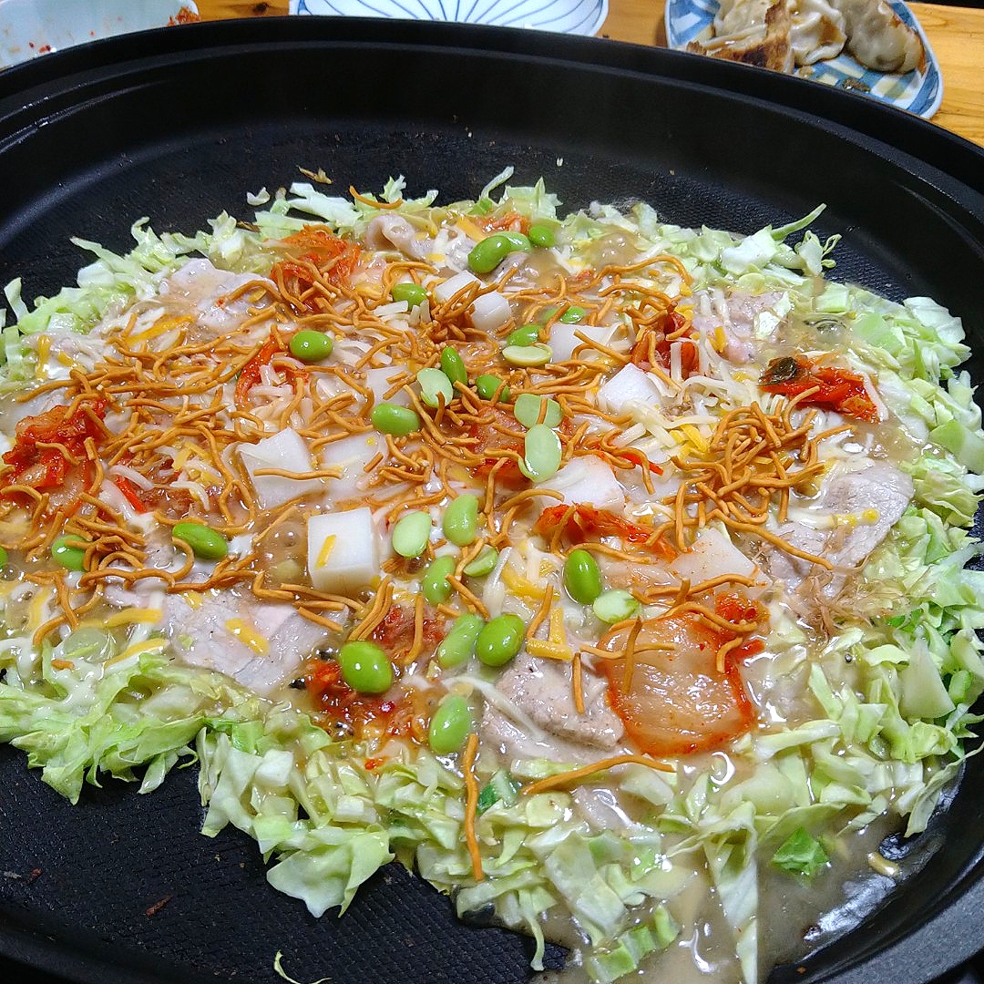 由美さんの料理 これ！うま‼︎つゆでもち明太子チーズもんじゃ焼き😋