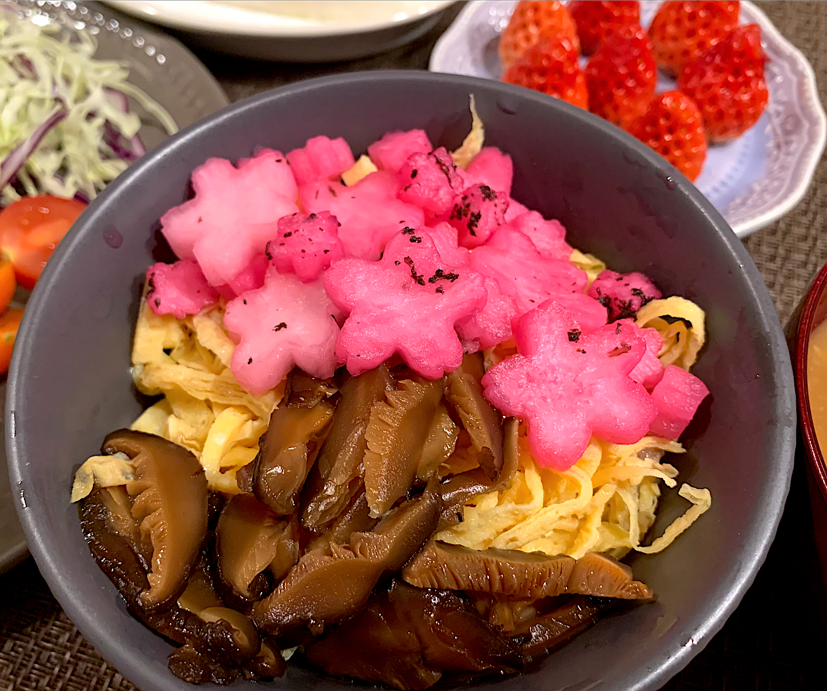 桜寿司🌸酢飯は鮭寿司