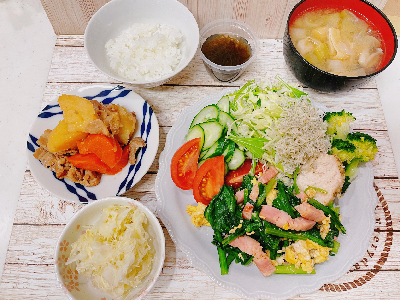 豚丼を肉じゃがに