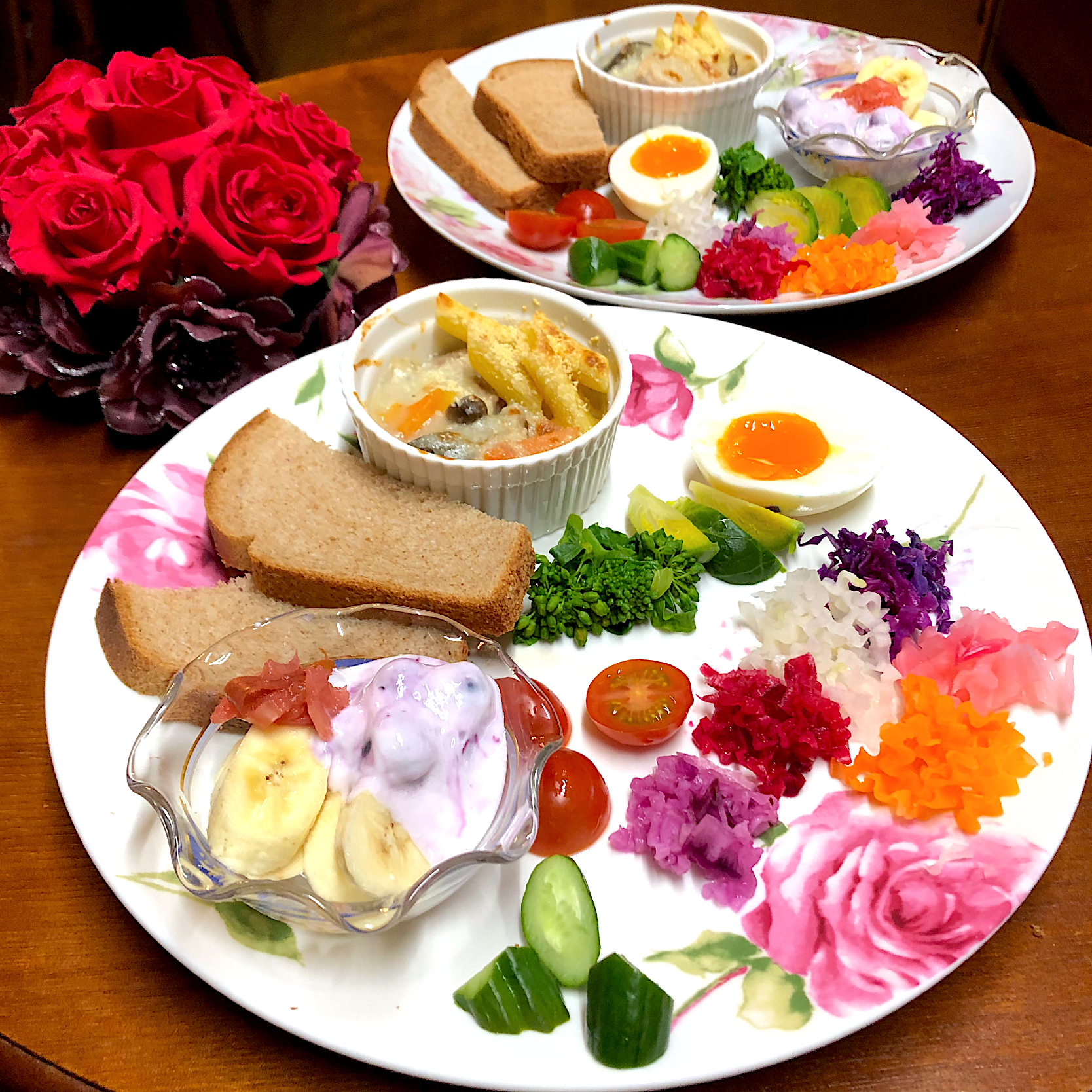 春野菜🥗ペンネチキンホワイトソースグラタンモーニングプレート💐