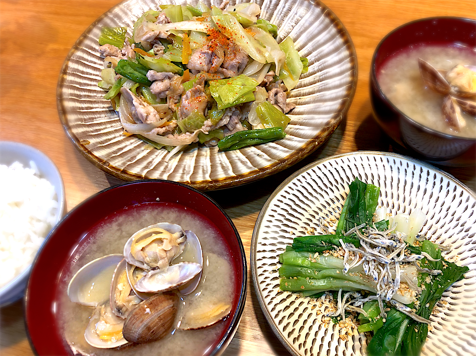 アサリ汁　中華風野菜炒め　チモトをポン酢で