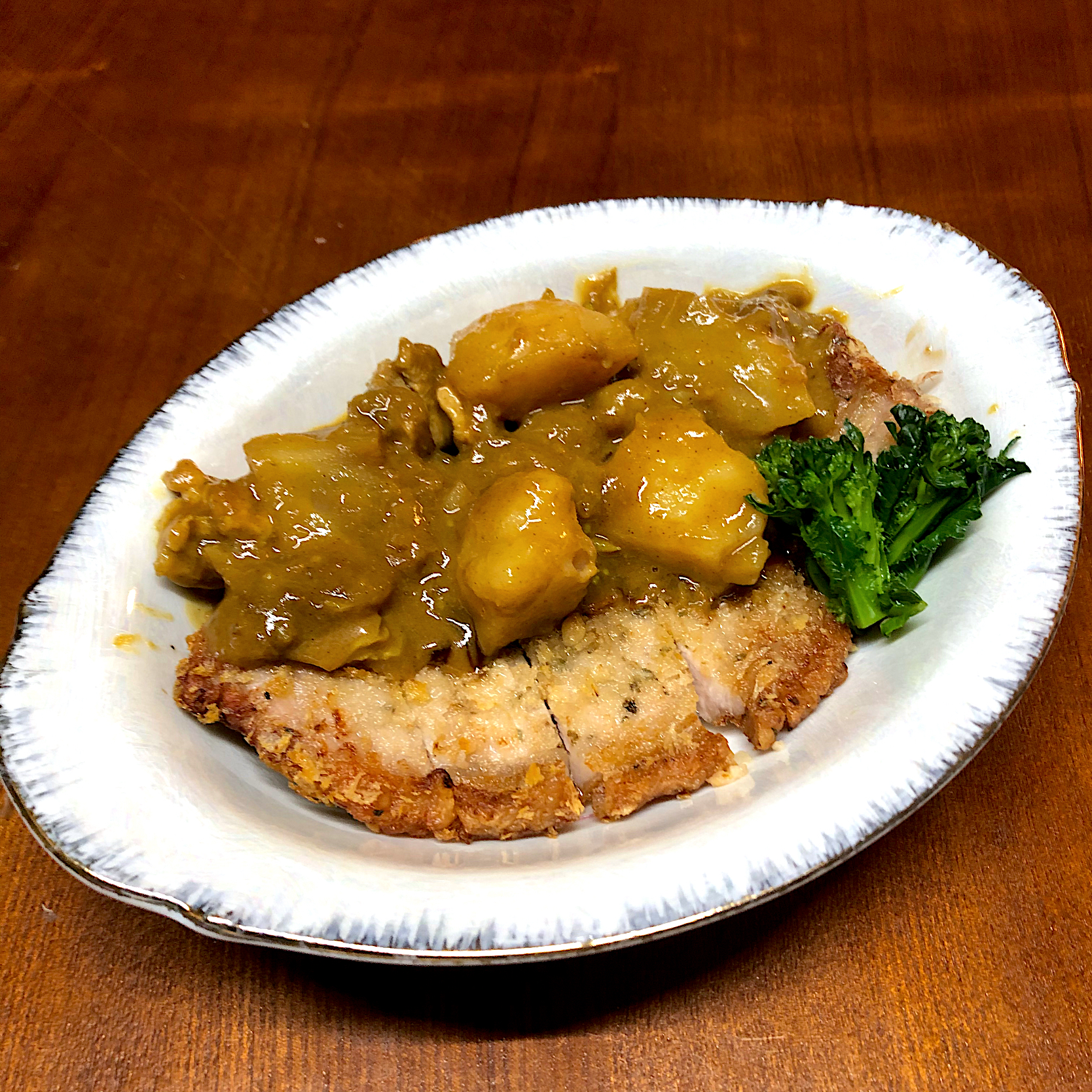 カツカレー🍛アレッタ添え🍃