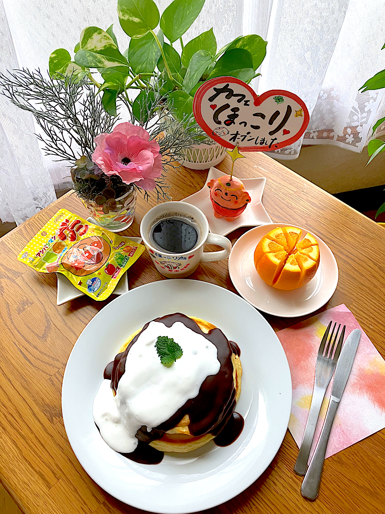 ほっこりカフェモーニングセット💕ホットケーキ餡子と生クリーム^ ^