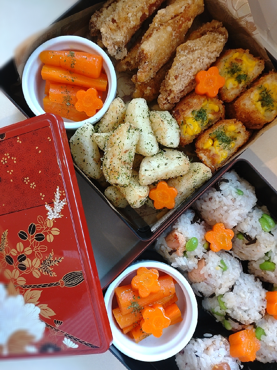 お花見のお弁当