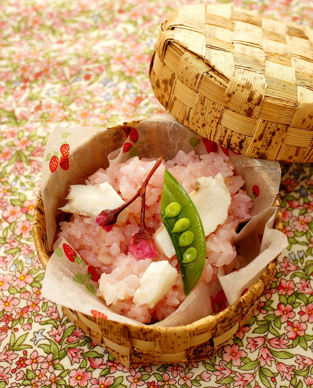 🌸春の香り🌸鯛入り桜ごはん♪