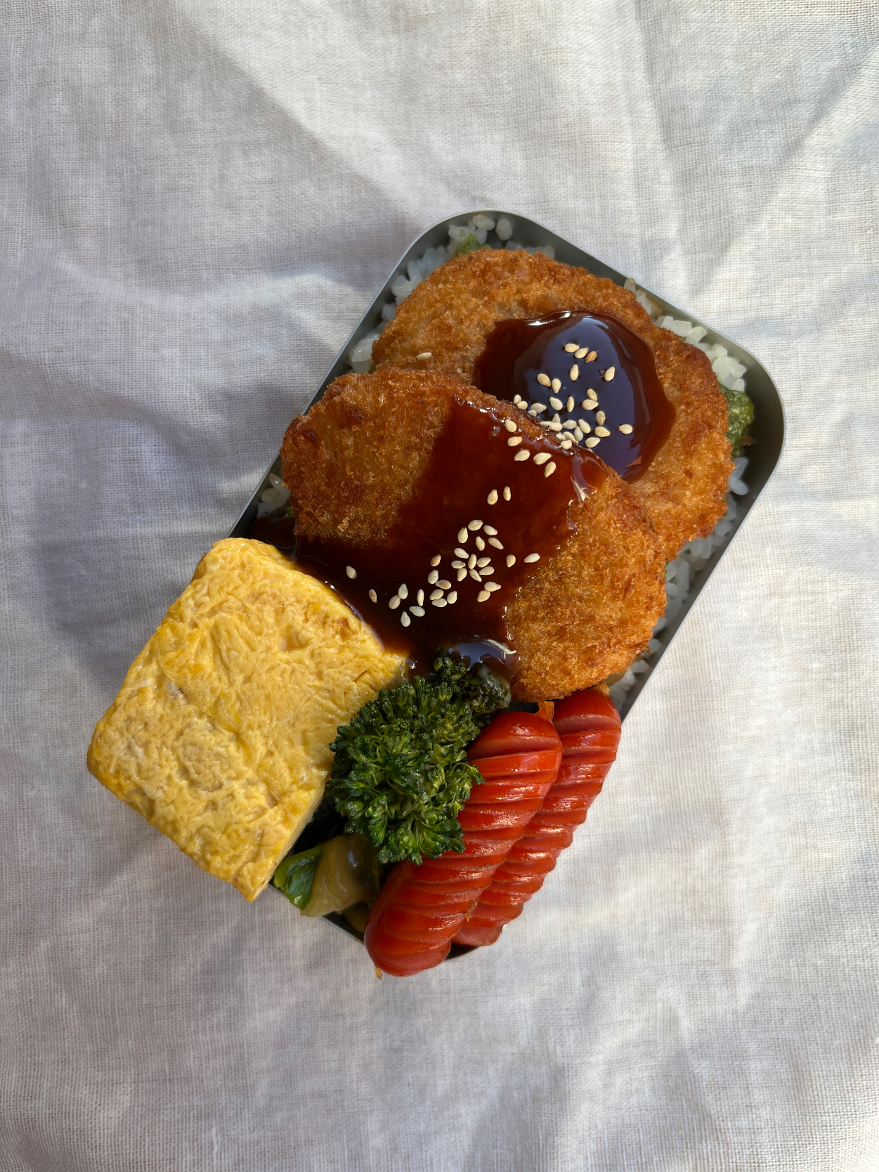 コロッケ弁当。