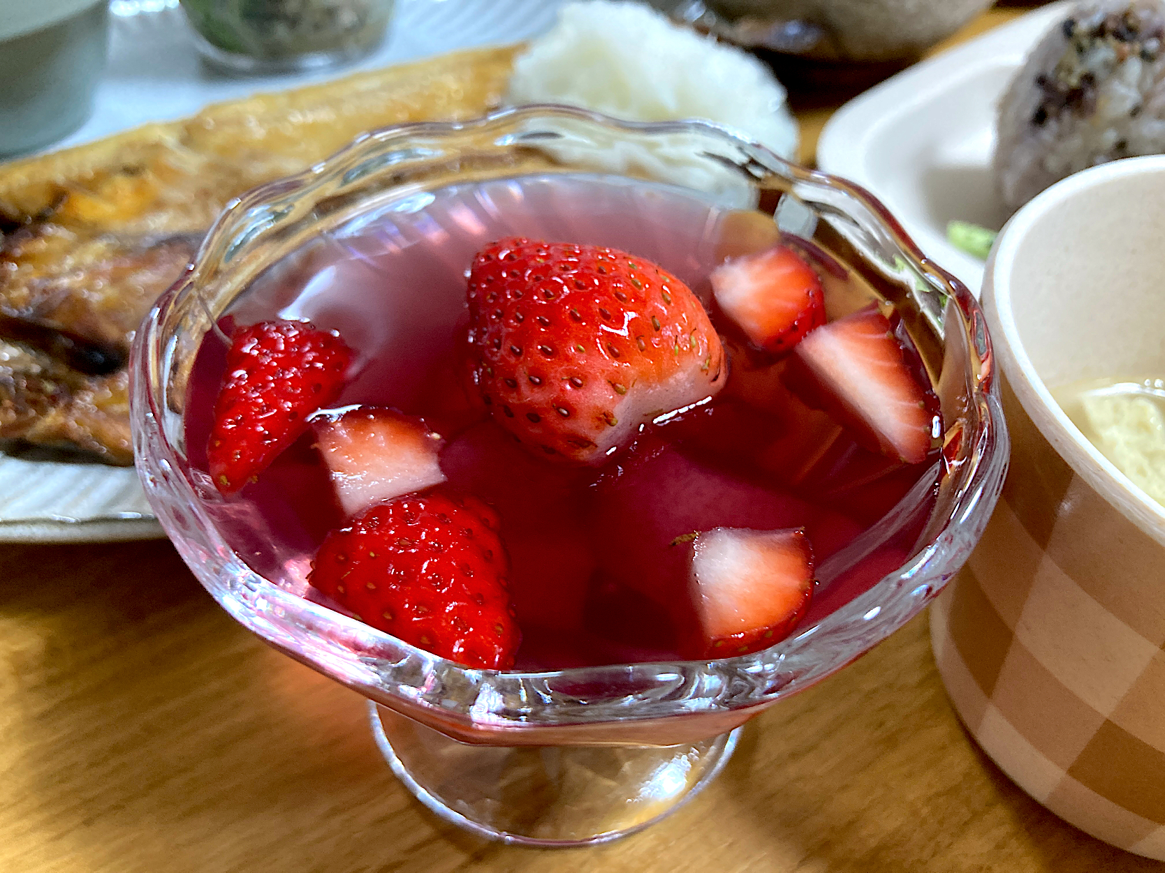 ＊苺と桃缶のしゅわしゅわ美酢ゼリー🍓🍑🌸＊