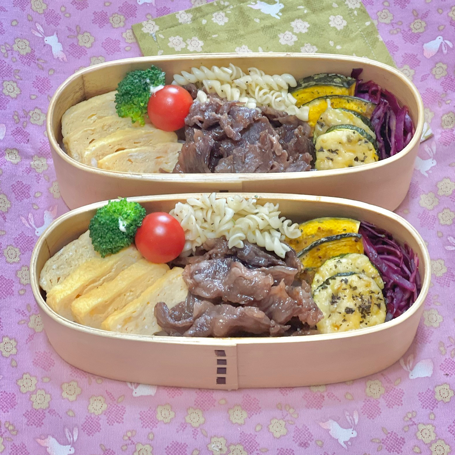 牛時雨のっけ弁☘️の双子ちゃんお弁当💙❤️ 4/19水