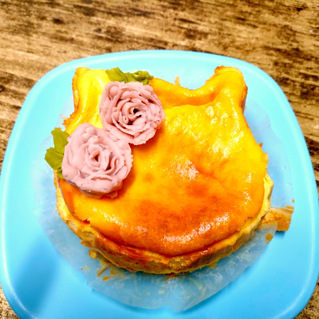 ベイクドにゃんチーズケーキonあんフラワー