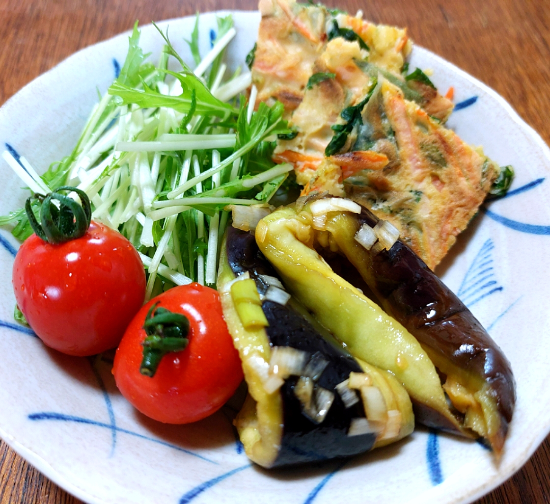 うちの野菜でお昼ごはん🍴☀️