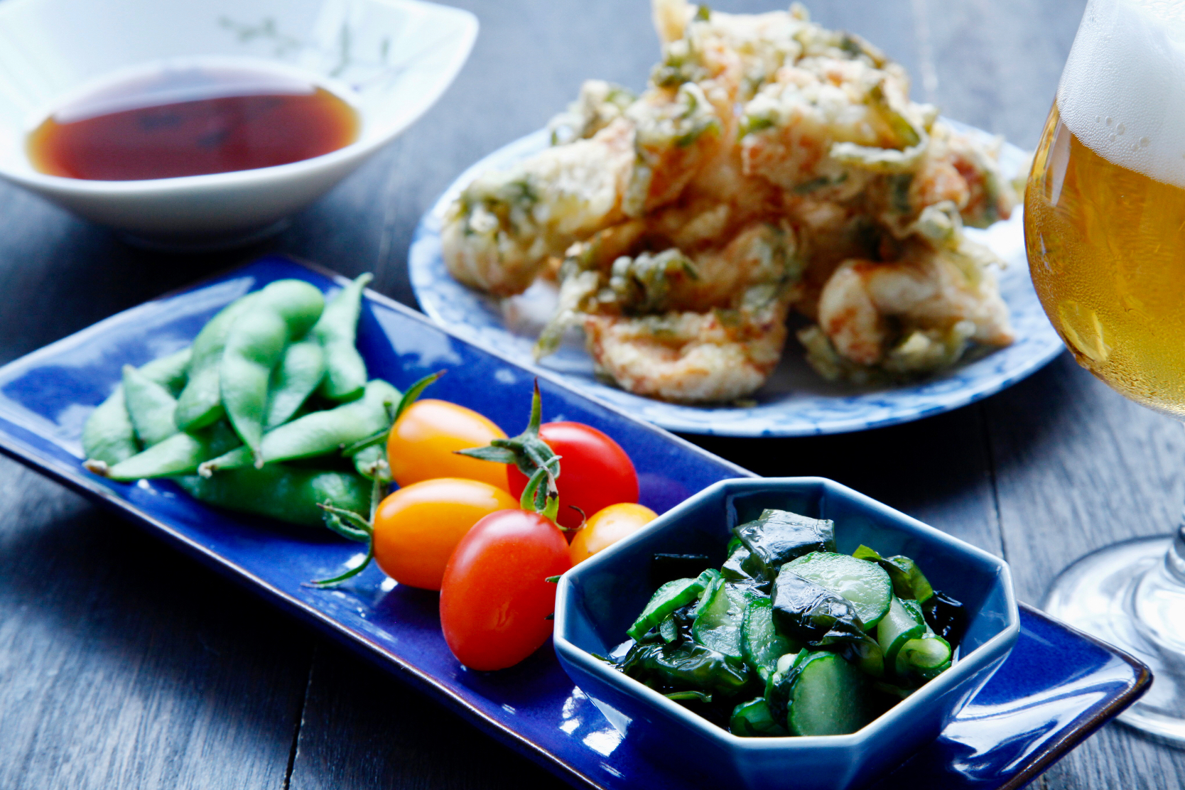 シソとり天ぷら、胡瓜とワカメの酢の物、アイコトマト、枝豆