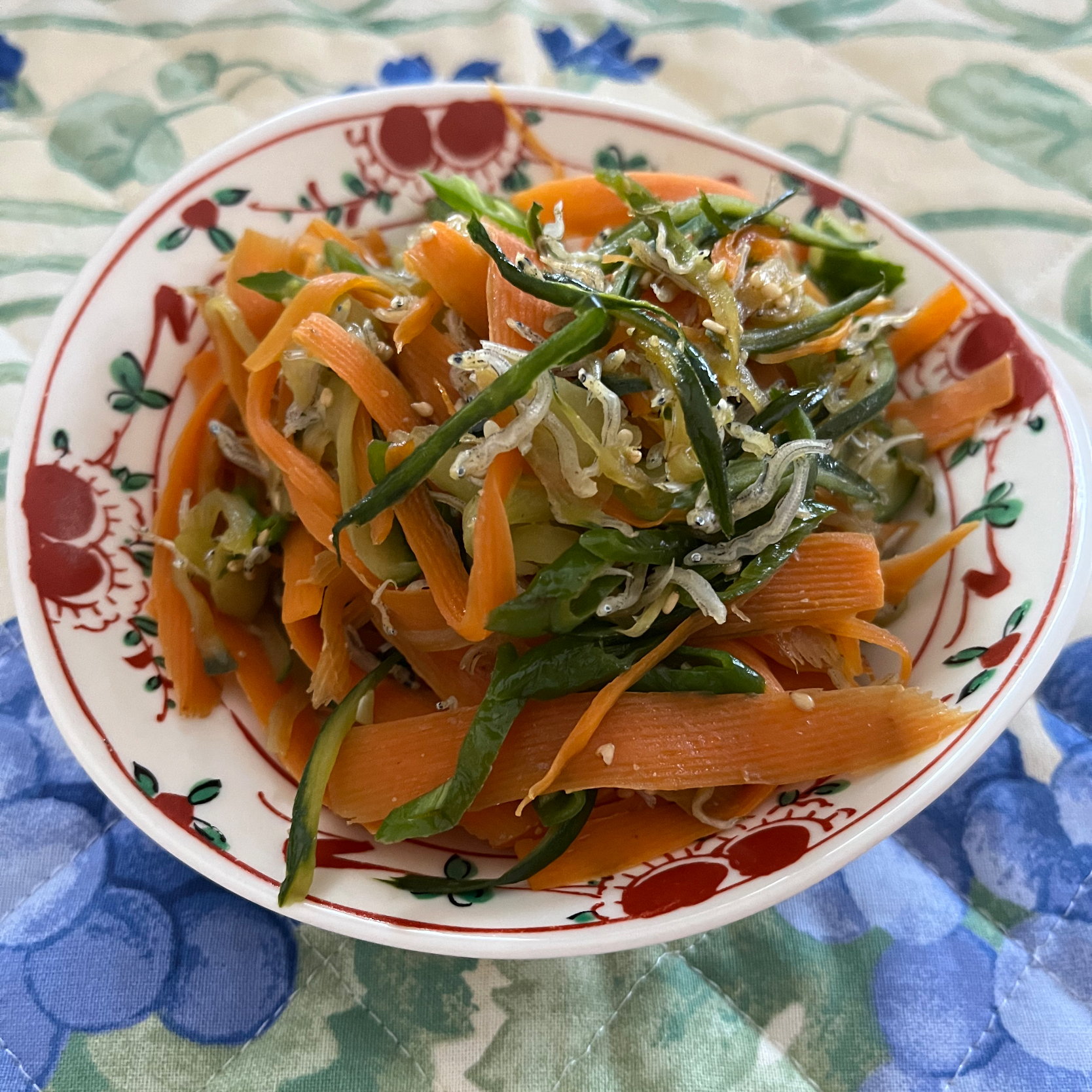 青唐辛子ときゅうり🥒とにんじん🥕のジャコ金平♪