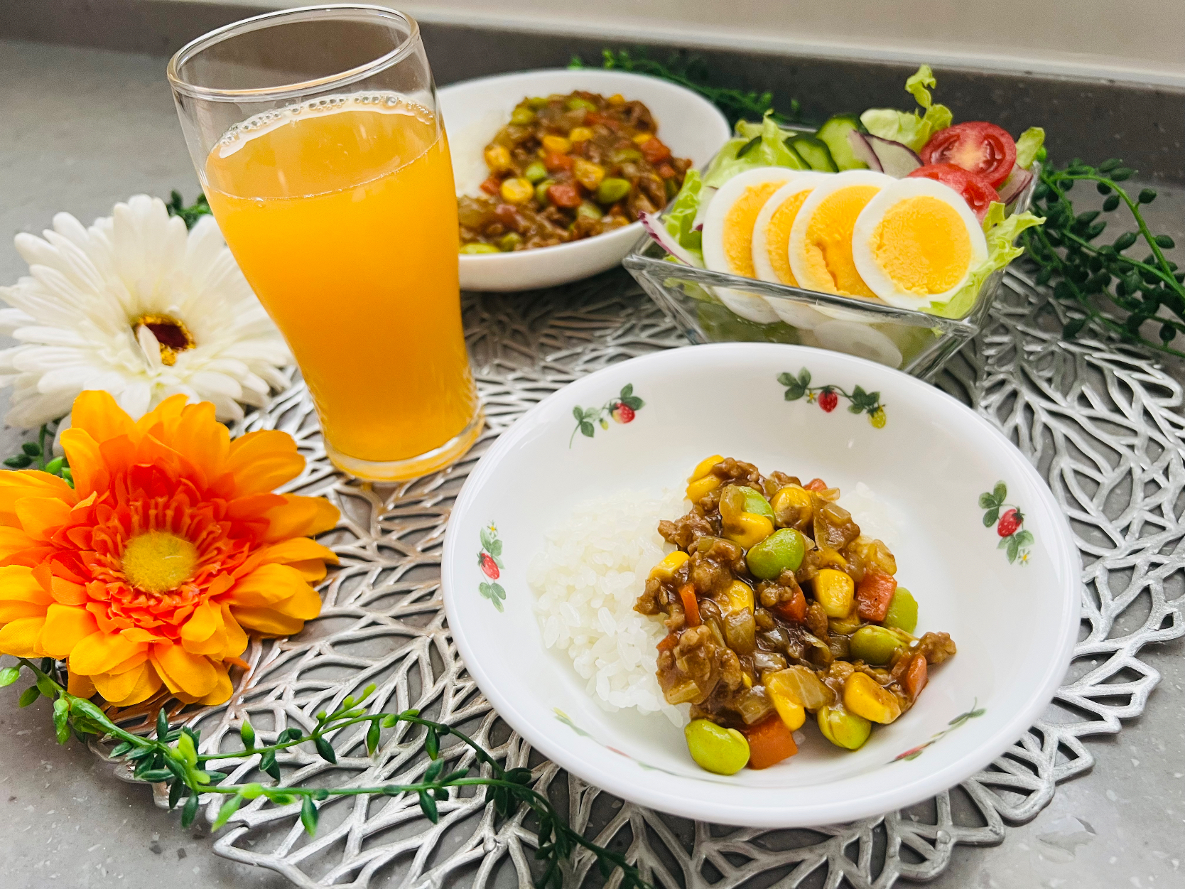 「夏野菜のドライカレー」