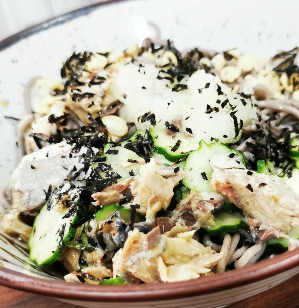 サバ缶おろし蕎麦👌グ〜です☺️