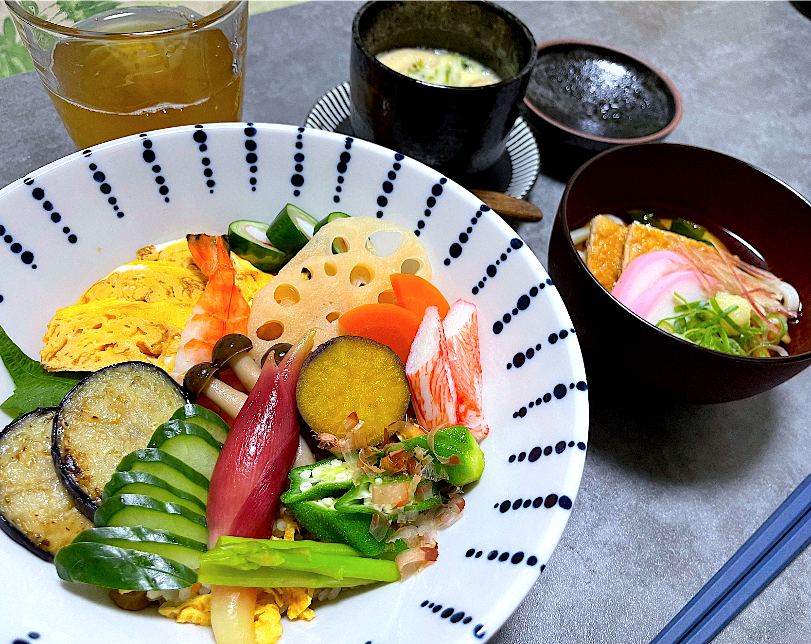 お野菜ちらし寿司、冷やしうどん鉢、茶碗蒸し