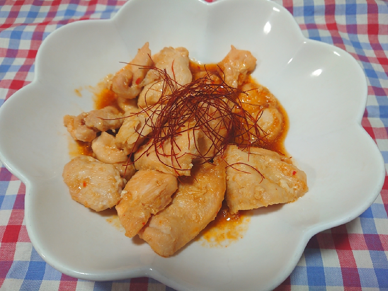 鶏むね肉のピリ辛生姜焼き✨