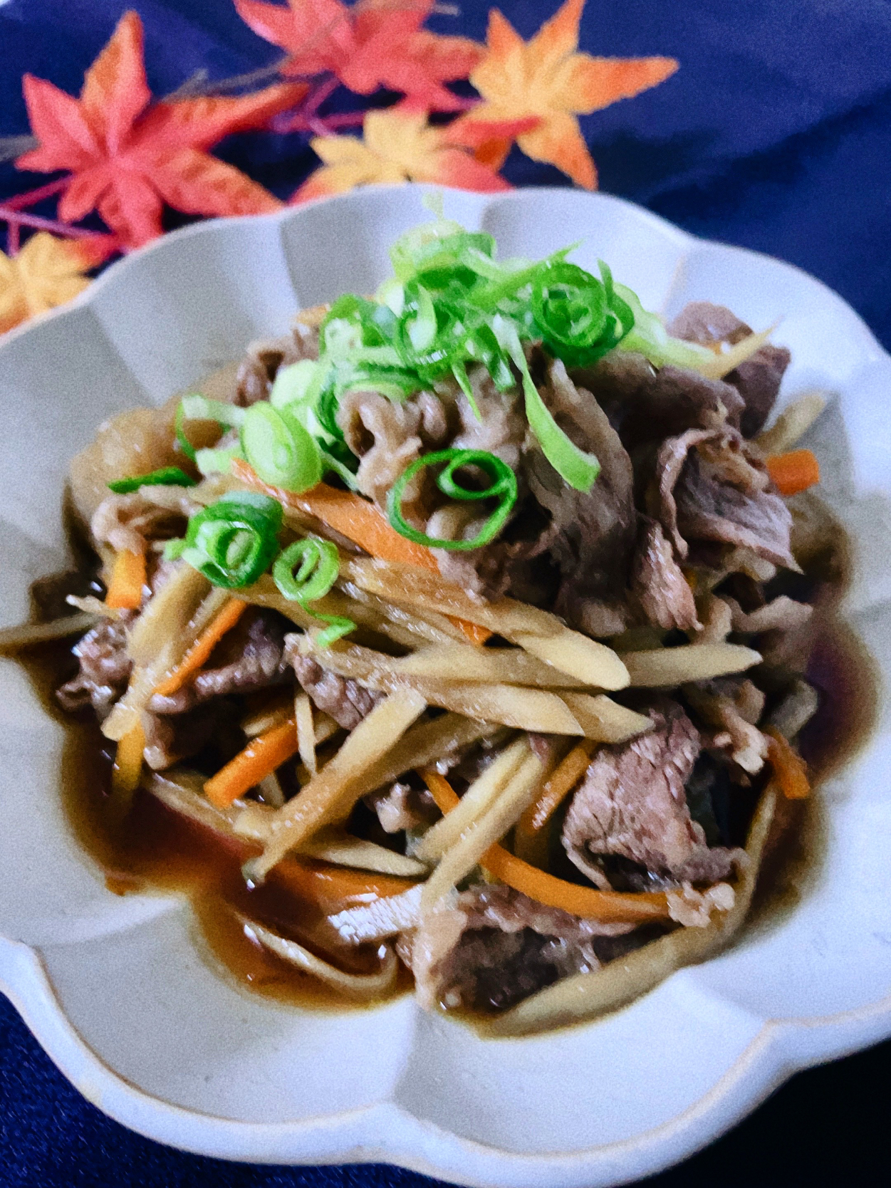 母の味　牛肉と牛蒡の煮物