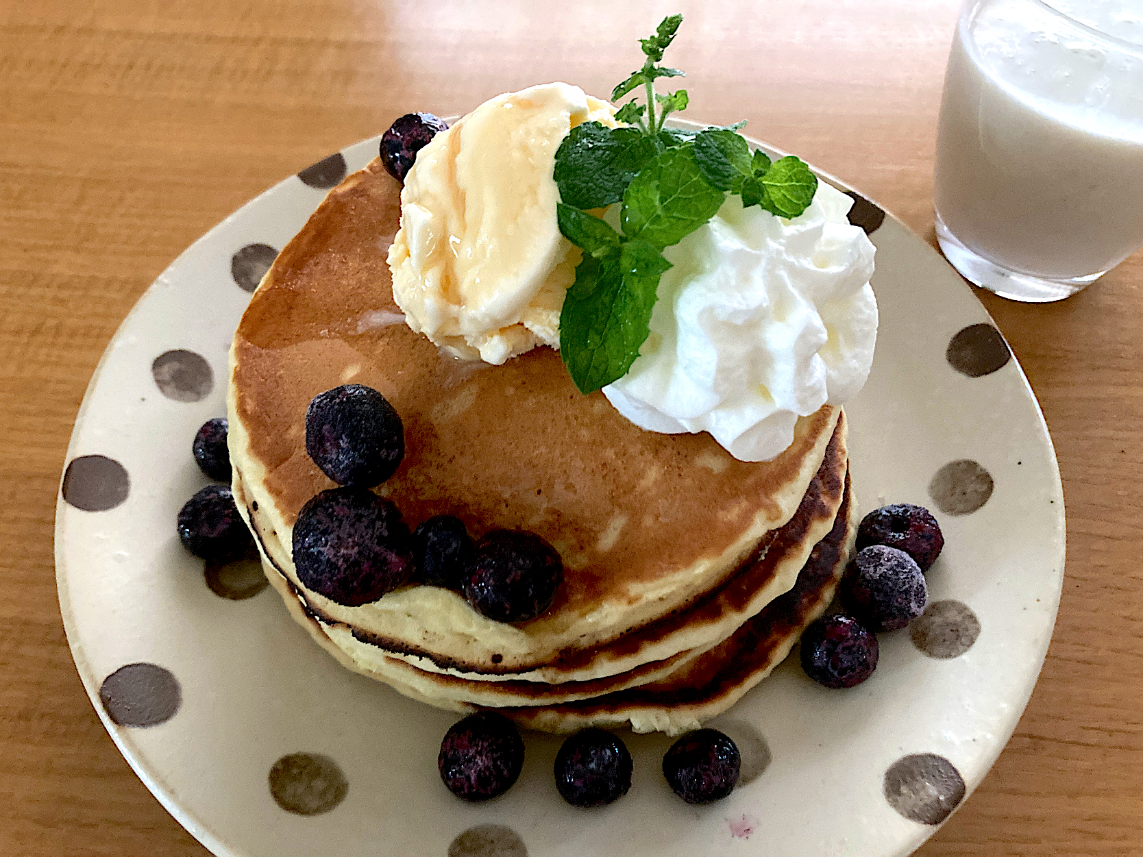 ＊夏休み🌻娘ちゃん作のベリーパンケーキ朝食🥞🫐＊