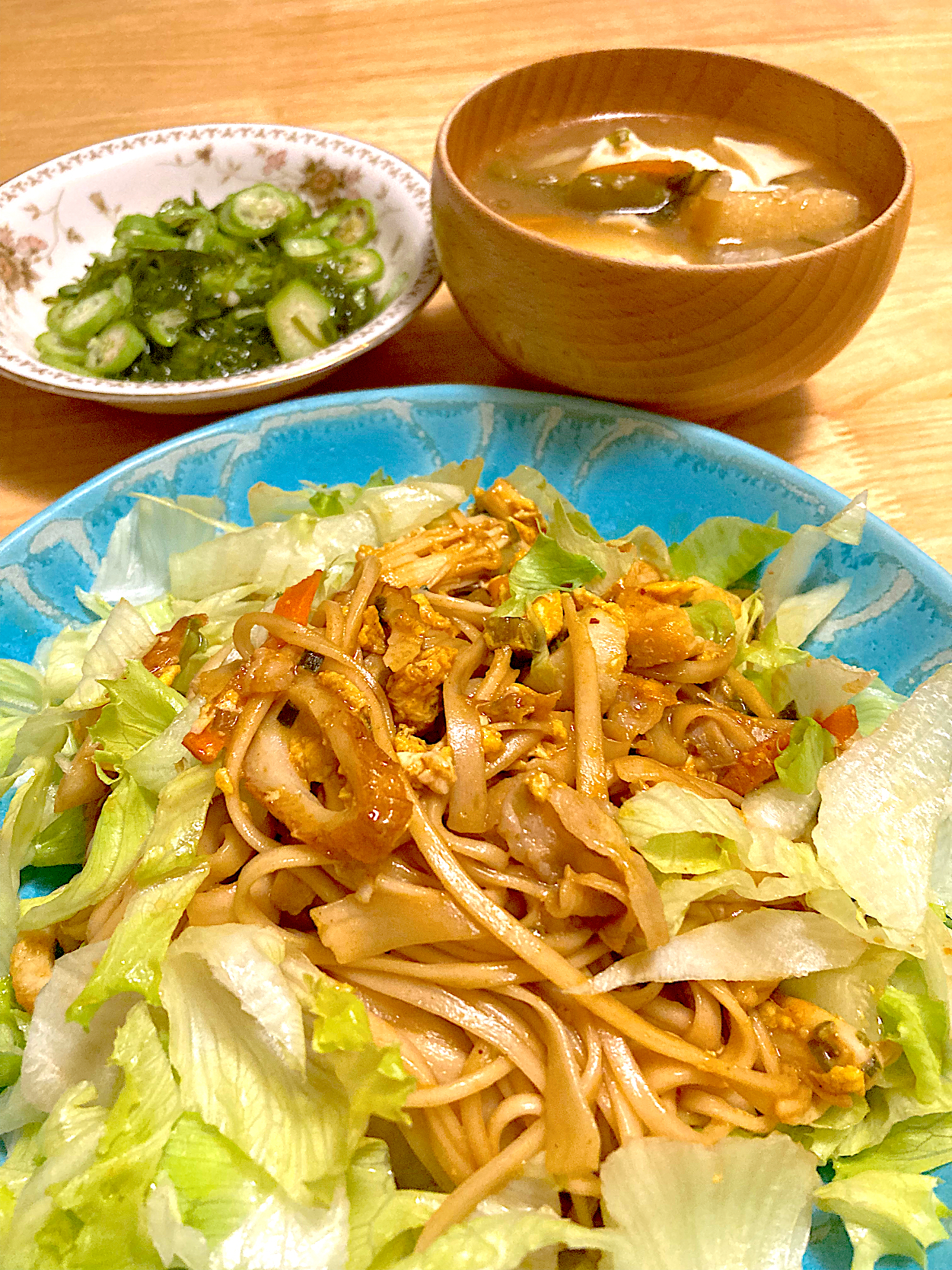 パッタイ♡オクラメカブ♡お豆腐ワカメ油揚げのスープ