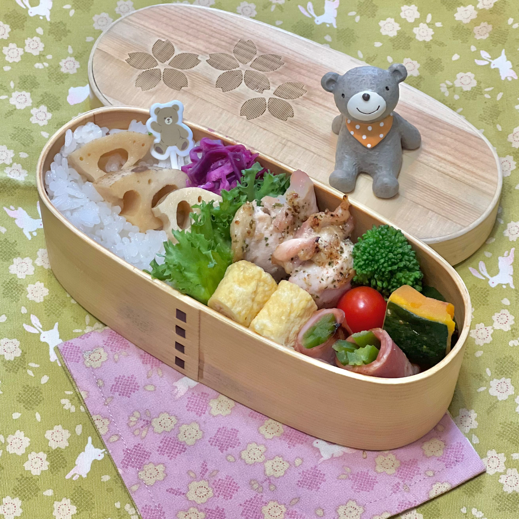 鶏かたハーブグリル☘️の💙ちゃんお弁当　9/7木