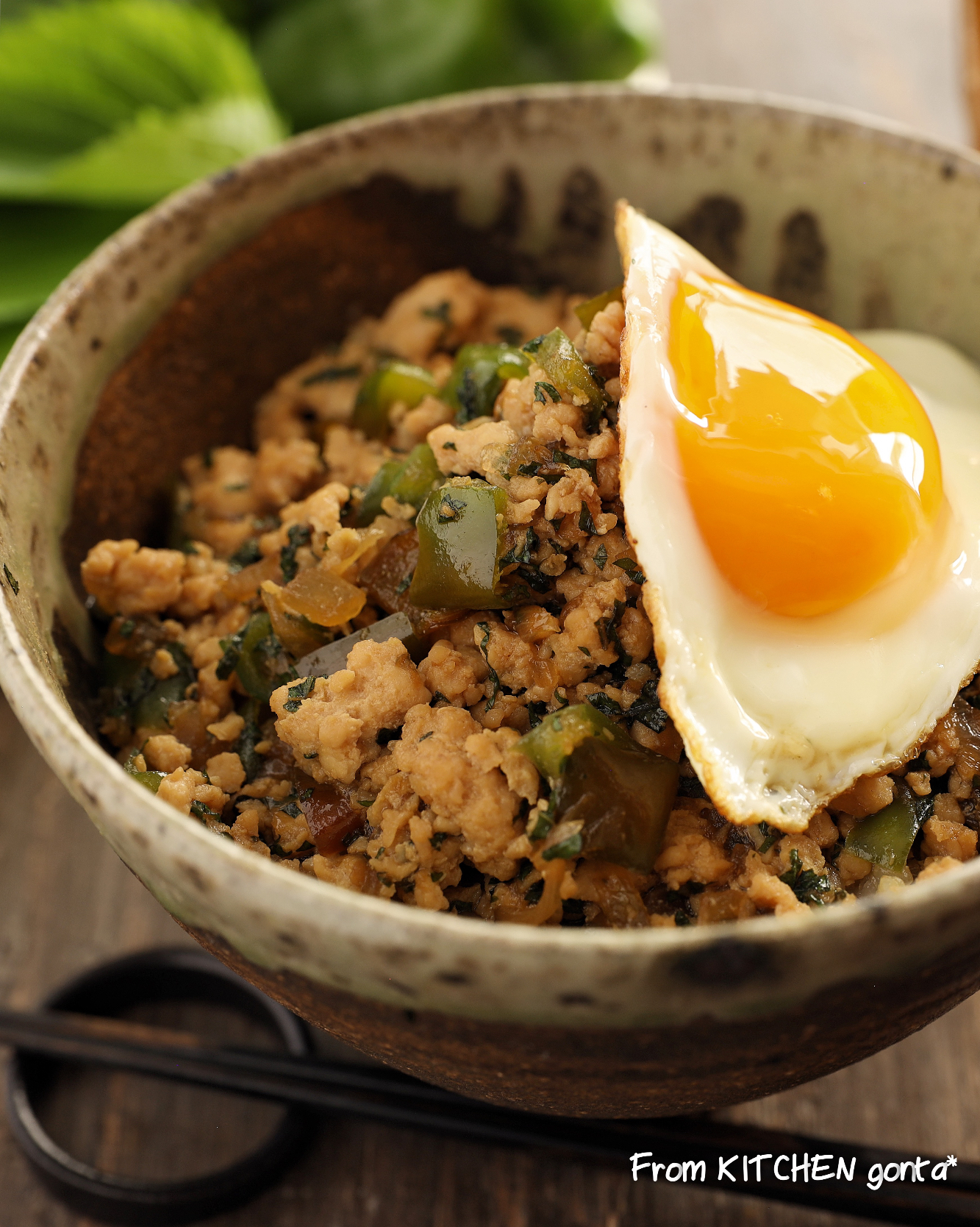 手軽で簡単★お子様でも安心して食べれる✨和風ガパオ丼