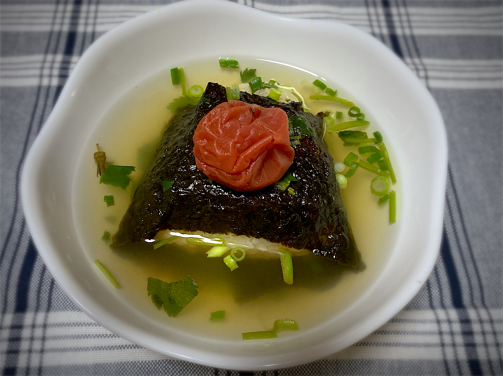 茶飯🍙の出汁茶漬け・梅