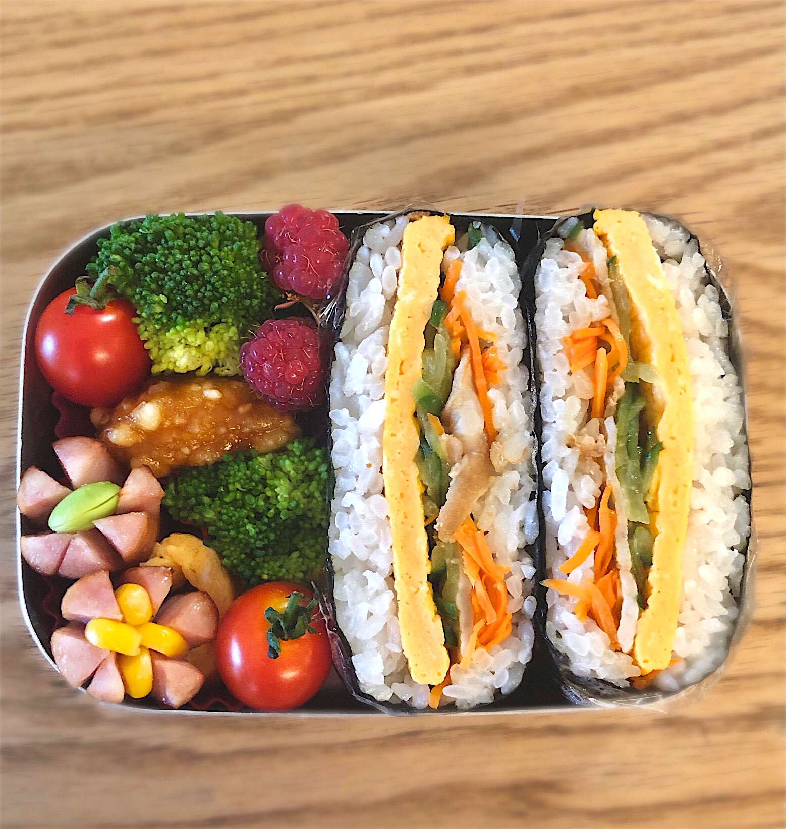 小1遠足🎒おにぎらず弁当