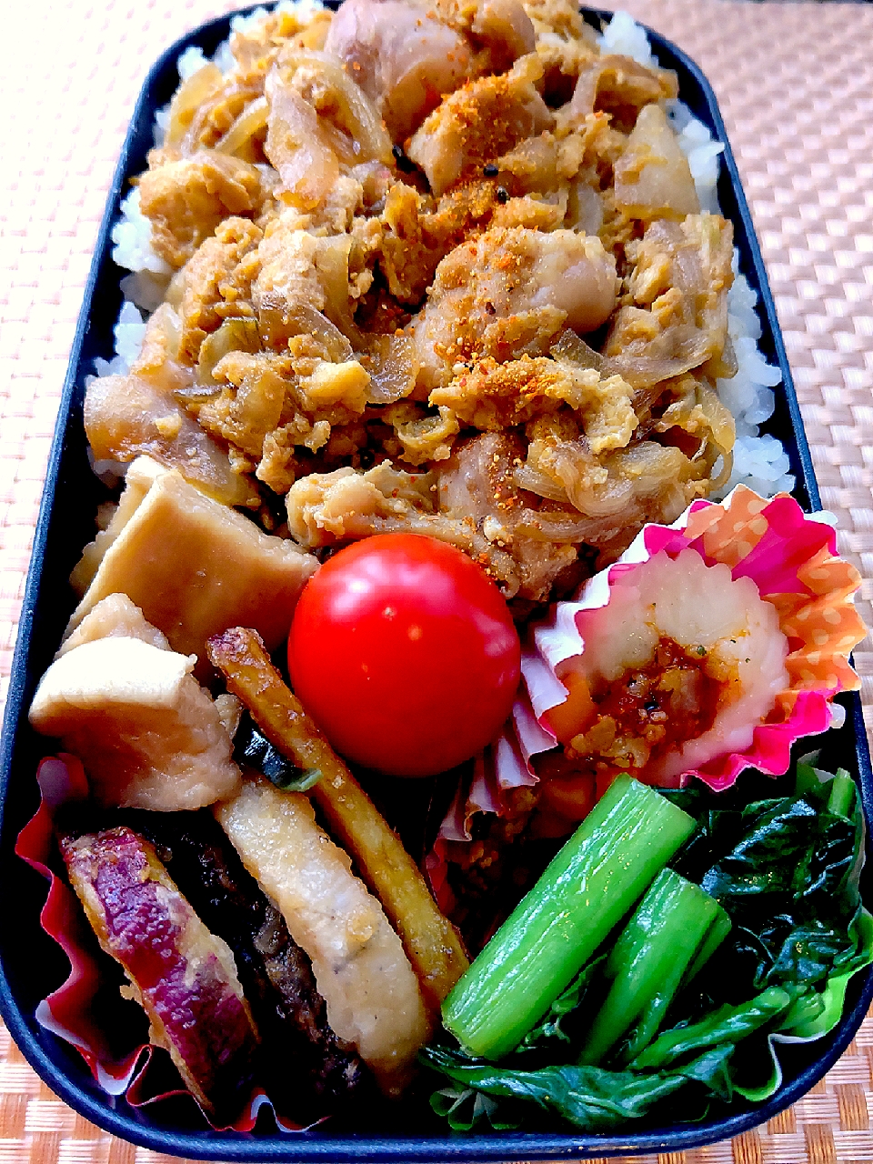 親子丼弁当