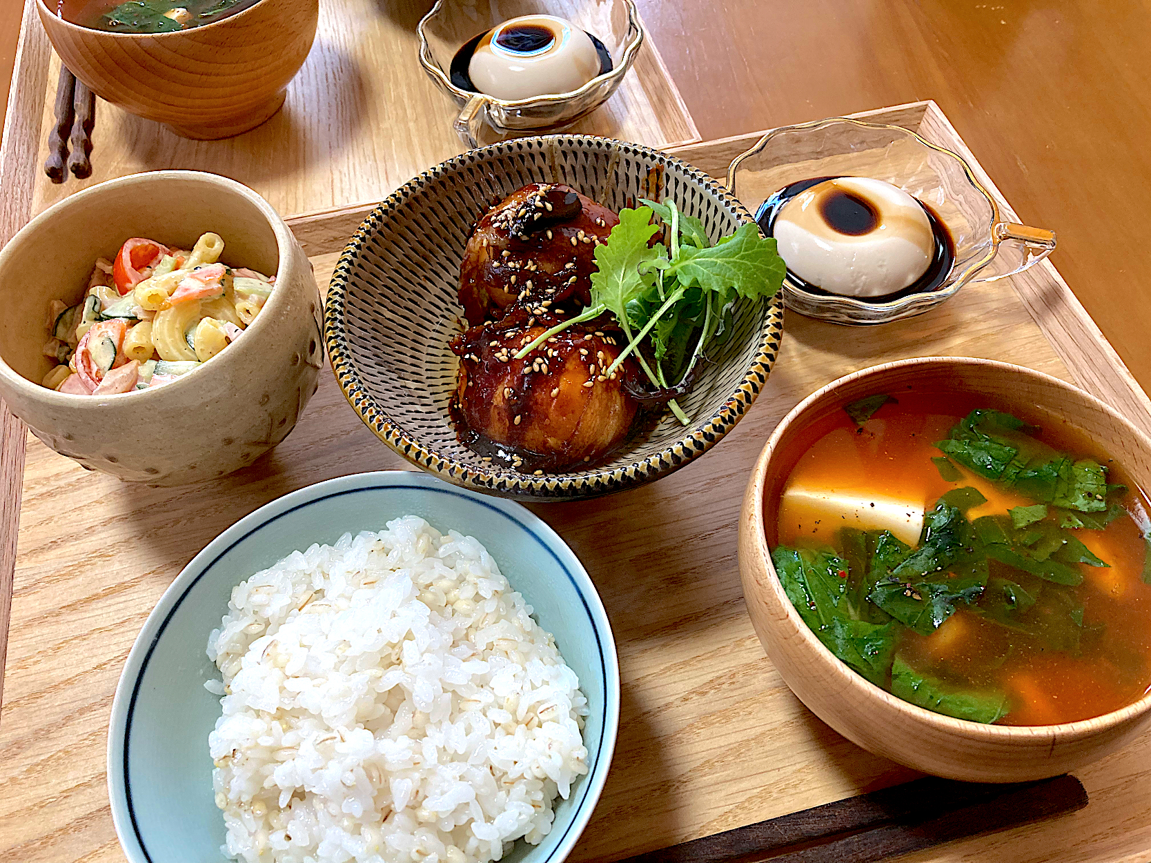 キムチチゲ風スープ❤️半熟卵の肉巻き甘辛煮❤️マカロニサラダ❤️ジーマーミードウフ