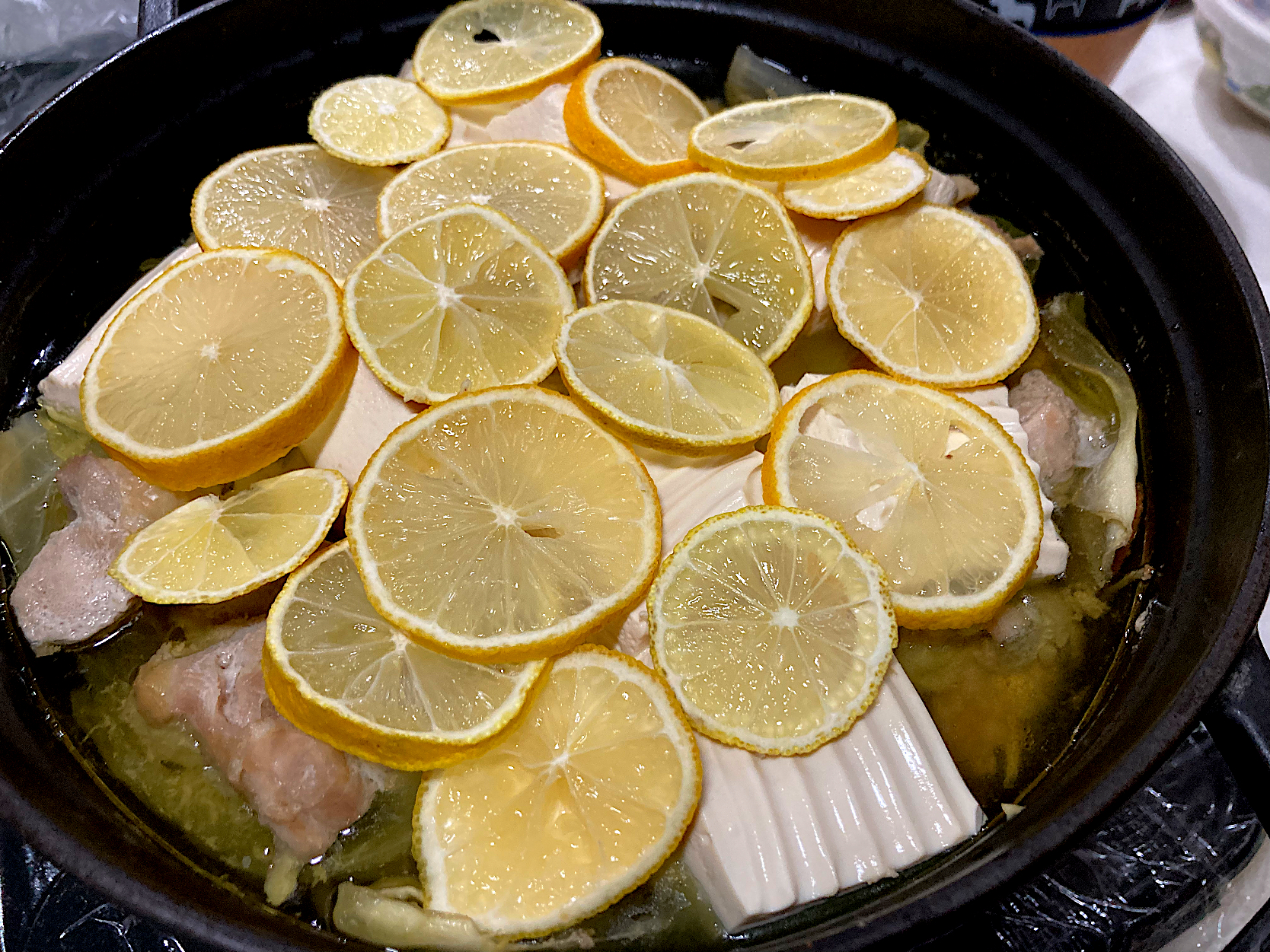 鶏肉のレモン鍋