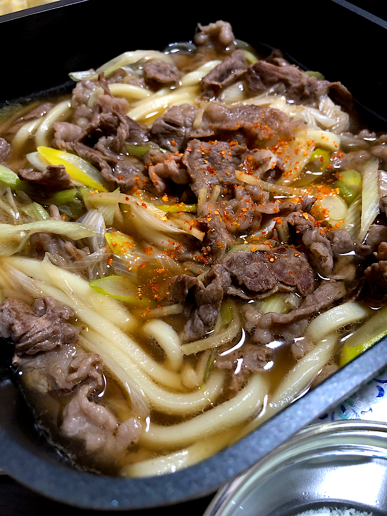 生姜と牛肉とネギとうどんと😋