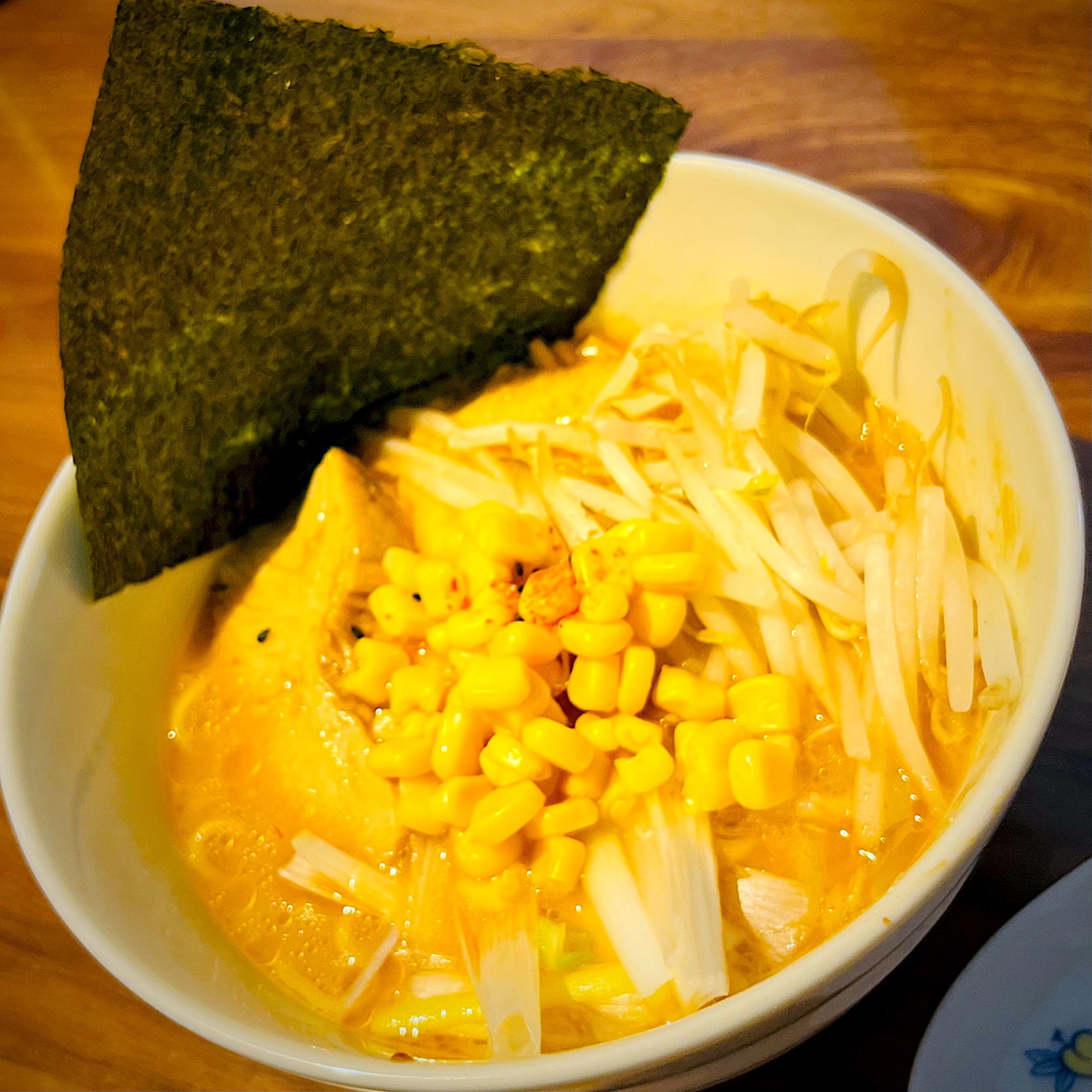 札幌生ラーメン「味通本店 味噌」