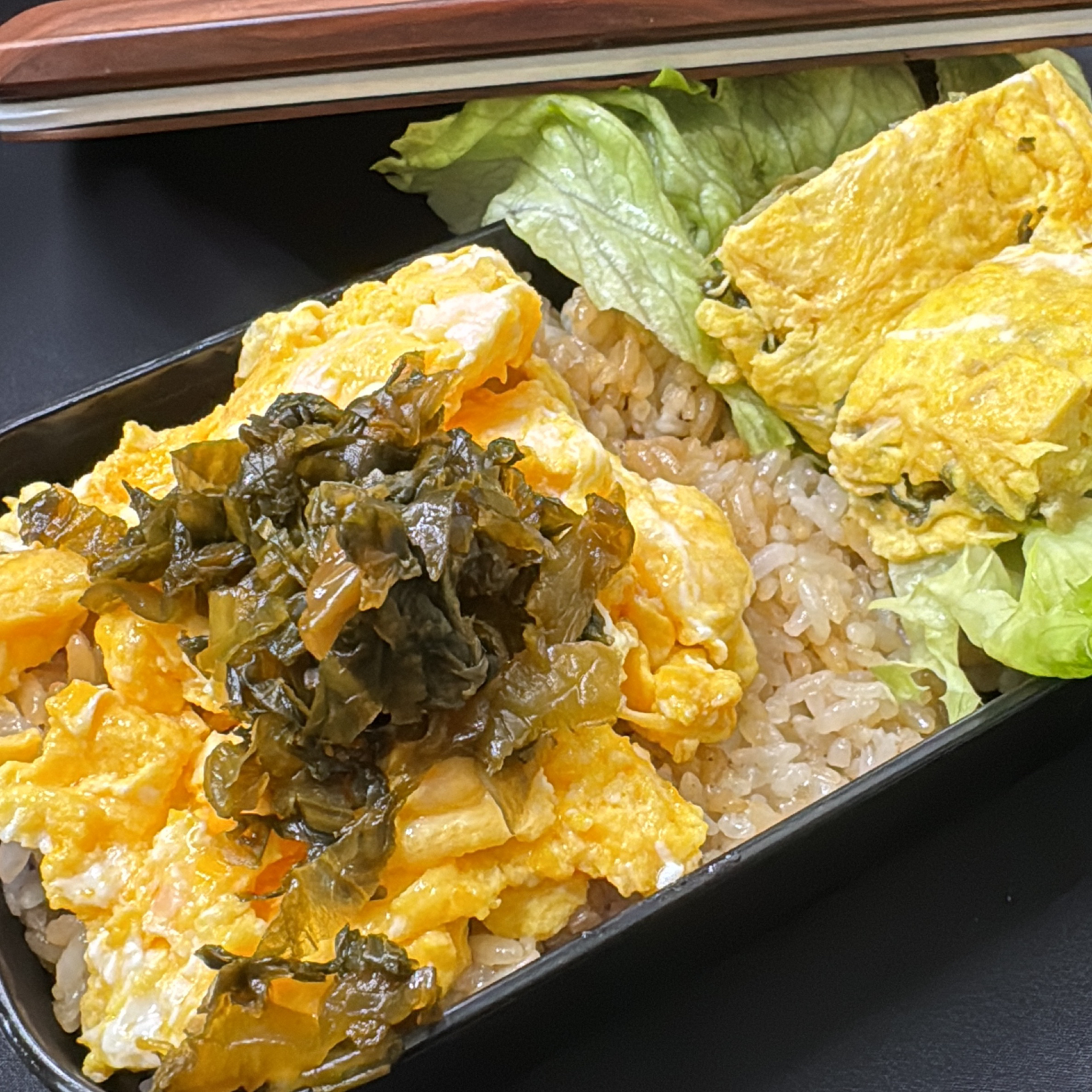 【簡単弁当！】卵とろとろ！シャキシャキ高菜！美味しすぎてびっくり！高菜チャーハン弁当！