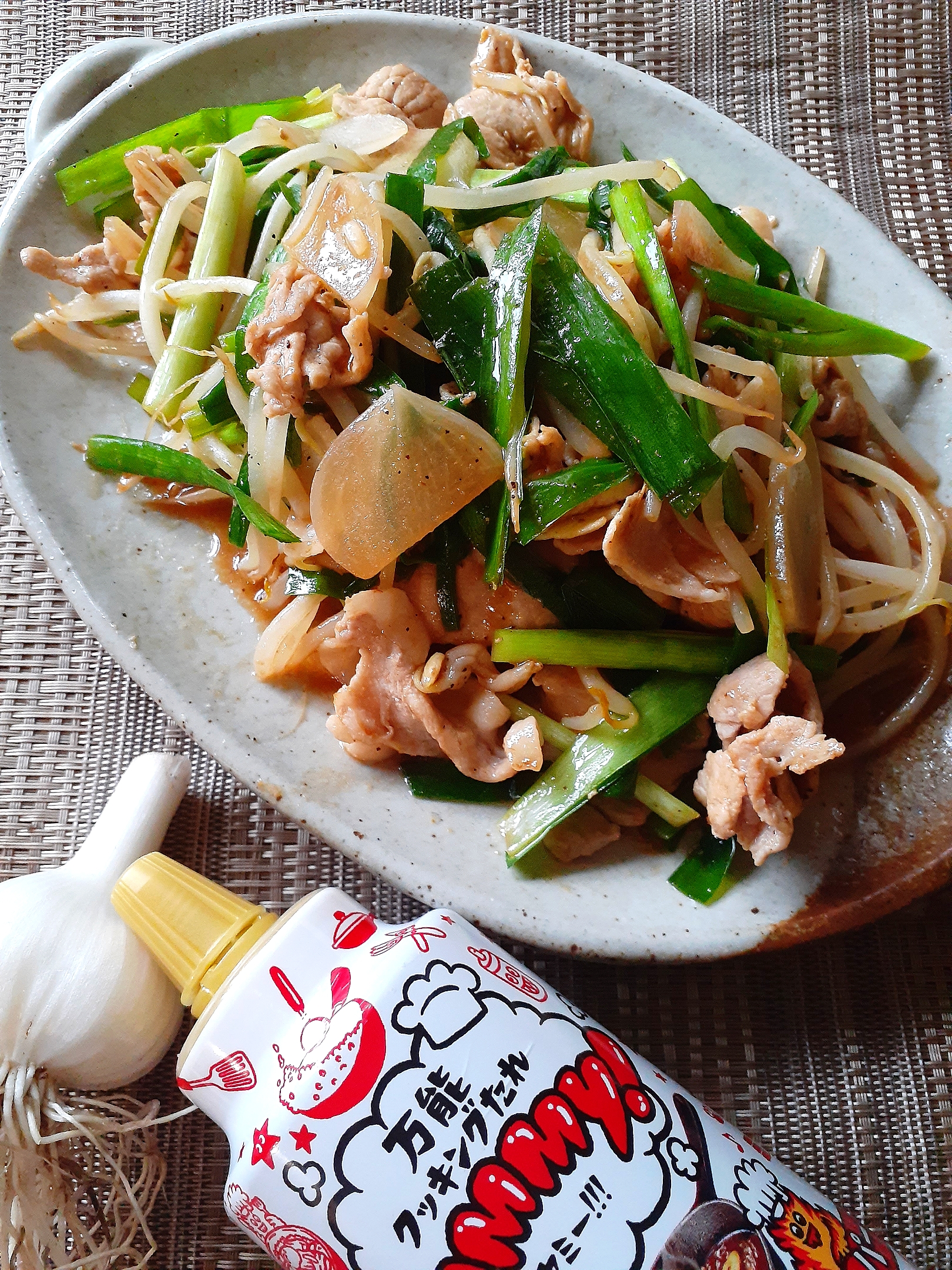 豚肉と新にんにくとニラの炒め物