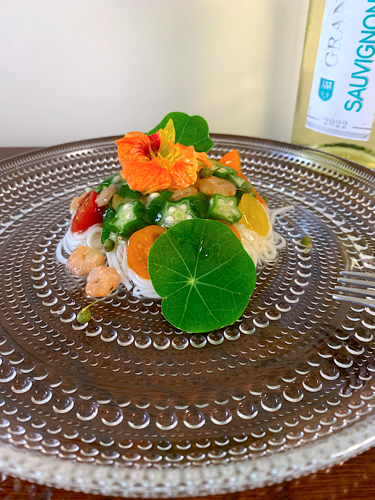 海老とオクラのアスピック　そうめん入り
（ゼリー寄せ素麺）山椒風味