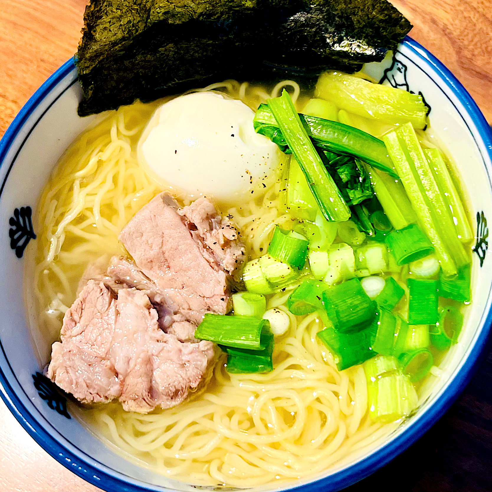 柚子胡椒入りさっぱり塩ラーメン🍜