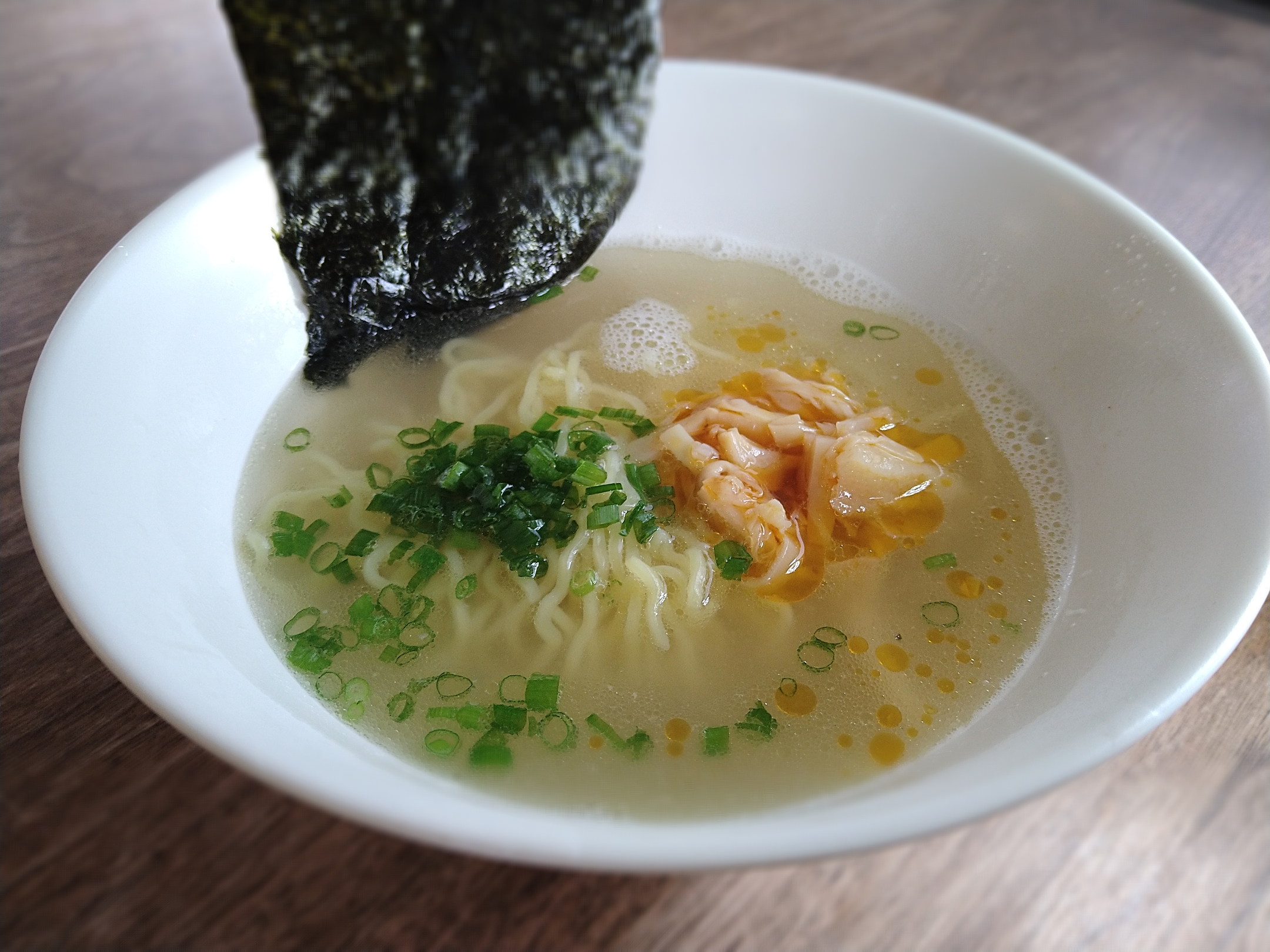 鶏塩ラーメン